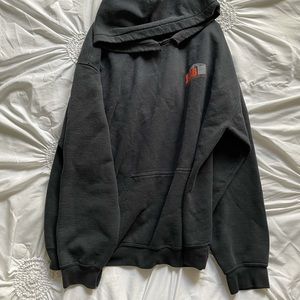 Oversized black sweatshirt (Size L)
